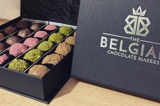 1.5h Belgian Chocolate Workshop in Brussels (bean to bar) - Check-in, walking to the lab, and what time actually means