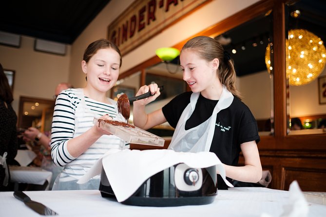 2.5h Belgian Chocolate Pralines Workshop in Brussels - What You’ll Make: Pralines and Mendiants (Not Just “Chocolate”)