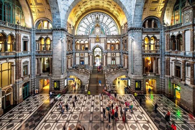 Antwerp Sightseeing Tour from Brussels - MAS Museum Aan de Stroom and the Diamond Pavilion: finish with modern Antwerp