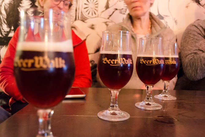 BeerWalk Brussels (English guide) - Stop 4: La Mort Subite’s Art Déco Look and a Brussels Speciality