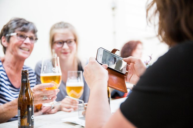 BeerWalk Brussels (English guide) - Group Size and Pace: Why Small Helps Your Beer Questions