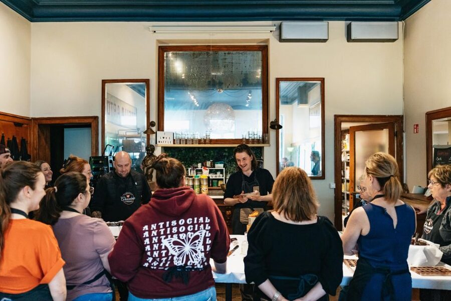 Brussels: 2.5-Hour Belgian Chocolate Making Workshop - Chocolate tempering and take-home Belgian candy: the real point of this class