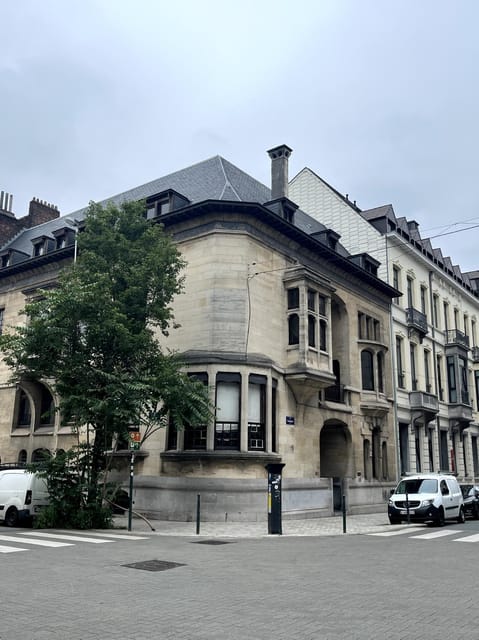 Brussels: 2-hours "Art Nouveau" Walking Tour - Merode meeting point: the fastest way to avoid a time-waste