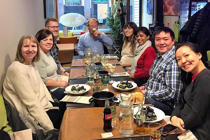 Brussels All In Tour : Belgian food, chocolate, beer, sightseeing - A 4-hour Brussels food-and-landmarks walk that stays fun