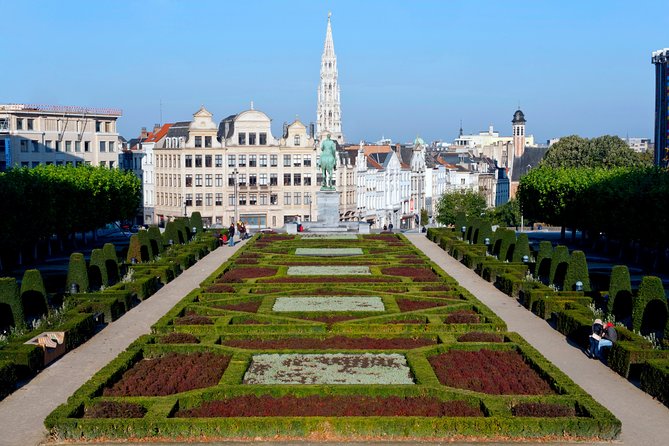 Brussels All In Tour : Belgian food, chocolate, beer, sightseeing - Place Sainte-Catherine lunch: the heart of the Brussels you can taste