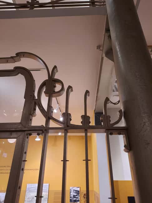 Brussels: Art Nouveau Walking Tour with a Local Guide - Price and Value: Is $91 Worth It?
