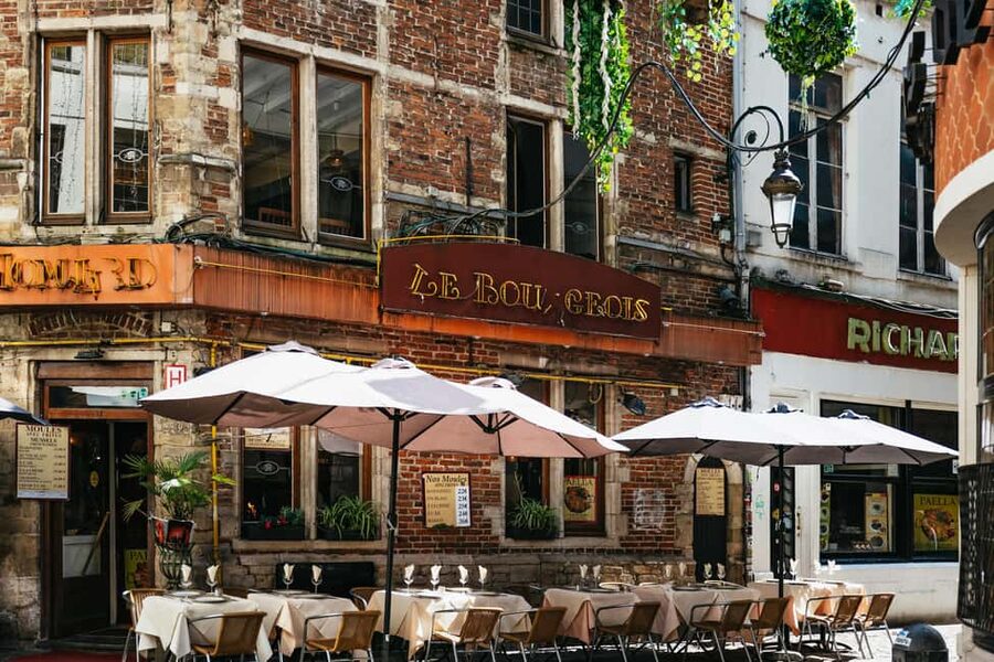 Brussels: Beer Tasting Tour with 7 Beers and Snacks - How the guide turns a tasting into a story (David, Sebastian, Eddie…)