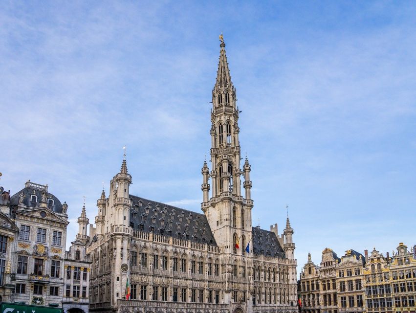 Brussels: Beer Tasting with a Local Guide - Stop 1: the classic locals’ beer spot to kick off your route