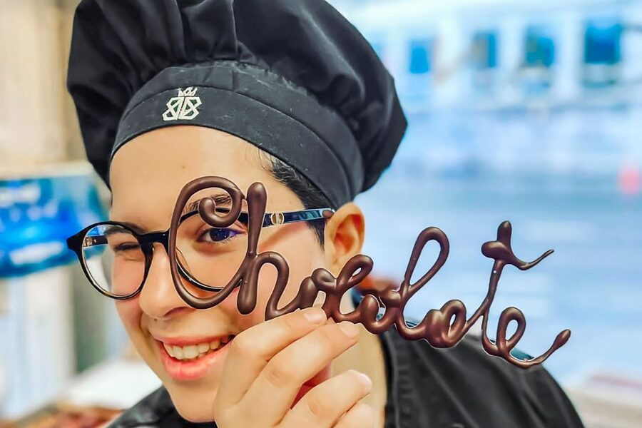 Brussels: Belgian Chocolate Making Workshop with Tastings - The cacao tastings that actually teach your palate