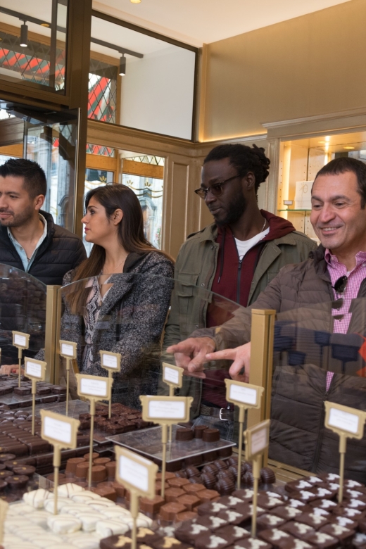 Brussels: Belgian Chocolate Tasting Tour - The pace and language mix: what can affect your 2 hours