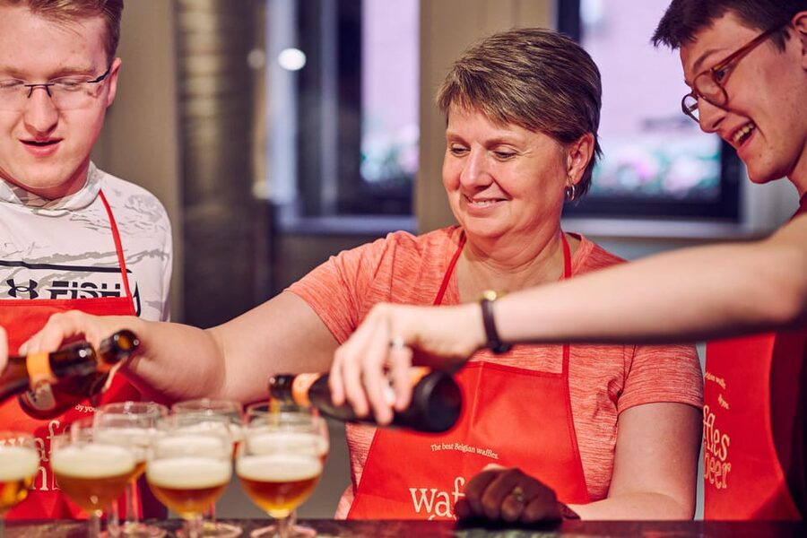 Brussels: Belgian Waffle Making Workshop with Beer Tasting - Finding Oud Korenhuis (and Getting Seated Quickly)