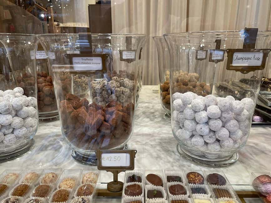 Brussels: Chocolate Appreciation and Tasting Walking Tour - Practical tips for a smooth chocolate afternoon