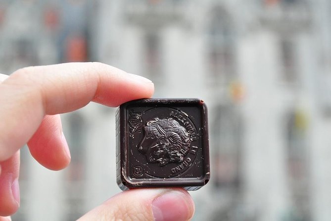 Brussels Chocolate Tour Private & Personalized with a Local Guide - Stop 2: Small chocolatier craft—pralines and truffles with technique