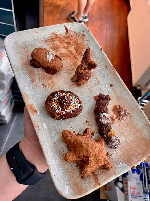 Brussels: Chocolate Truffle & Belgian Hot Chocolate Workshop - Your Truffles: From Dark Chocolate to Local Flavors (Speculoos and More)