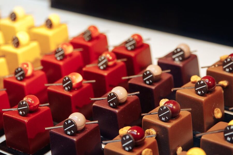 Brussels: Chocolate Workshop and Guided Walking Tour - Fishmarket and Saint Géry: A Slightly Different Side of Central Brussels
