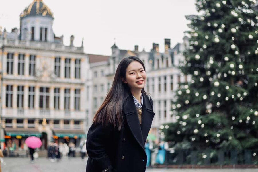 Brussels City Photoshoot With a Professional Photographer - What you’ll get in your photo folder (and why it’s a good deal)