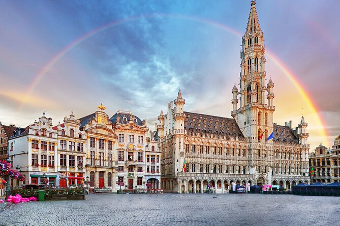 Brussels: City Walk with Audioguide in 7 Languages on your Phone - The route on foot: Grote Markt to Manneken Pis and the royal side