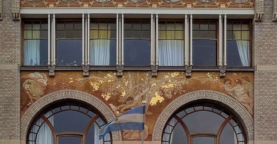 Brussels: Fall and Rise of Art-Nouveau Guided Tour - Why Art Nouveau looks different after you learn the tools