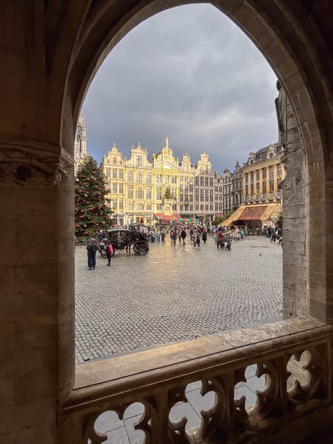 Brussels Food Tour: Main Dish, Beer, Waffle & Chocolate - Grand Sablon: Traditional Food in a Place That Loves Tradition