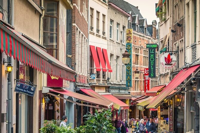 Brussels Food Tour with Full Meal & Drinks by Do Eat Better - Galerie de la Reine Chocolate Finish: The Sweet Closure