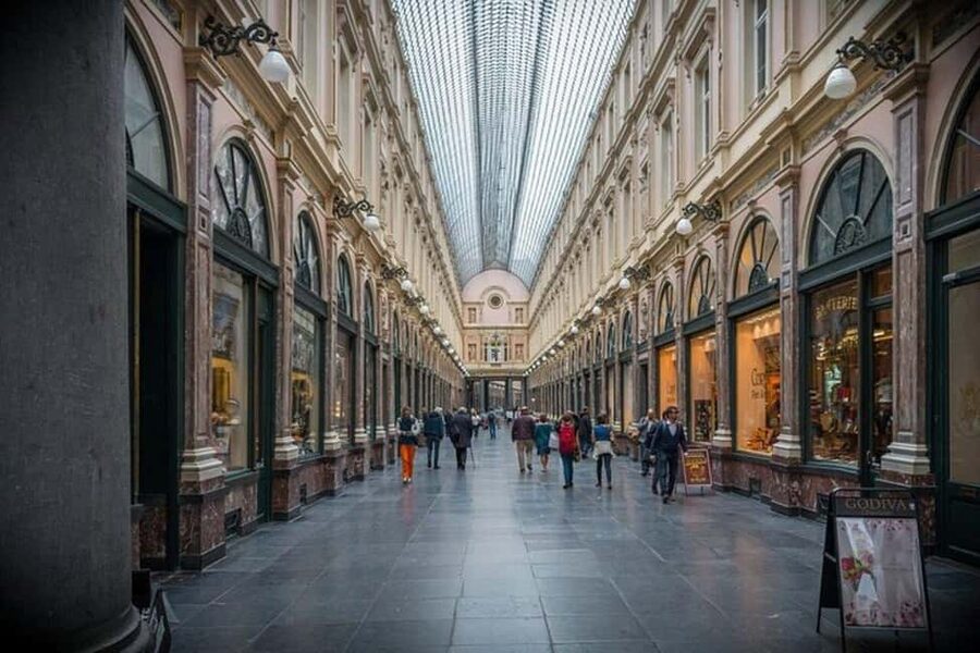 Brussels: Highlights and Hidden Gems Walking Tour - From Bois de la Cambre to Sonian Forest: the change of scenery you’ll feel