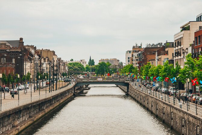 Brussels Highlights Self guided scavenger hunt and Walking Tour - Grand Place and St. Michael and St. Gudula Cathedral: The Clues Land in Real Meaning