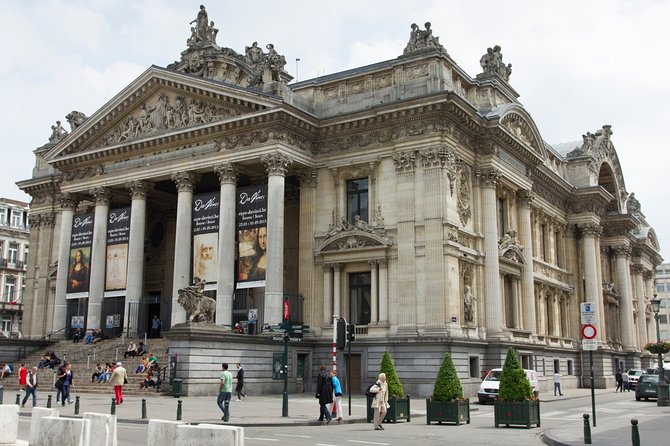 Brussels Highlights Self guided scavenger hunt and Walking Tour - Royal Palace and Royal Museums: Start With Power, Then Details