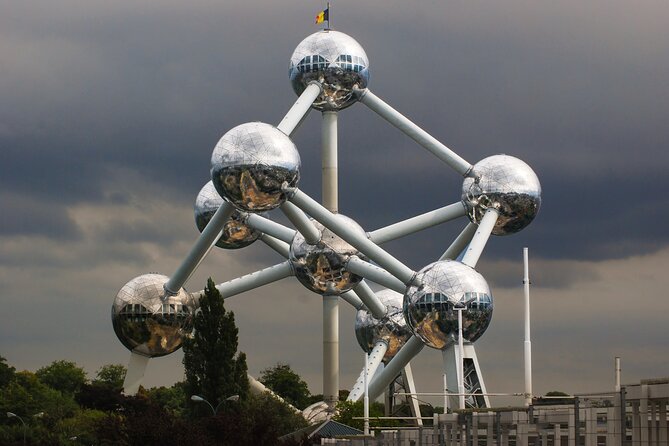 Brussels Highlights Walking and Bus Tour w/ Waffle - Palace of Justice and the “don’t-blink” architecture moment