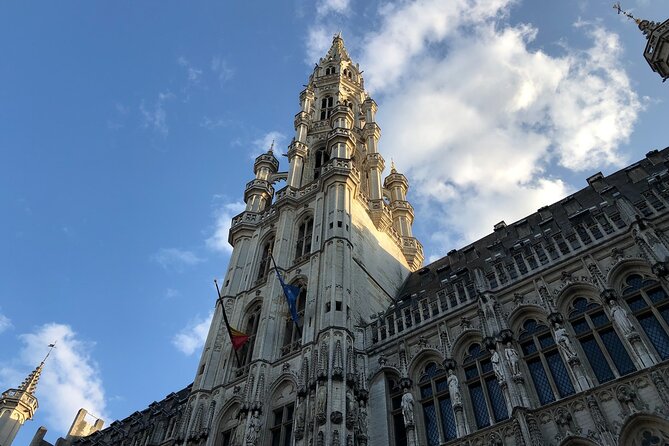 Brussels Highlights Walking and Bus Tour w/ Waffle - Sablon antiques and Jubelpark: Belgium’s Belgian places