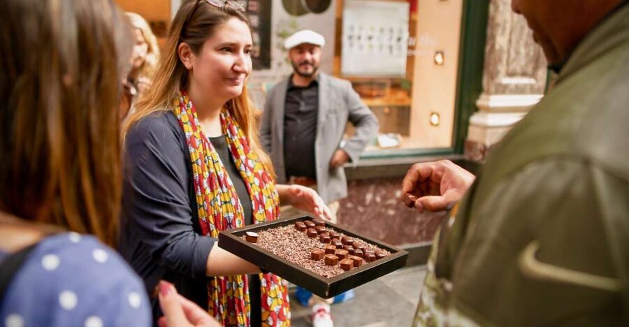 Brussels: Hungry Mary's Famous Beer and Chocolate Tour - What to bring and what to know before you go
