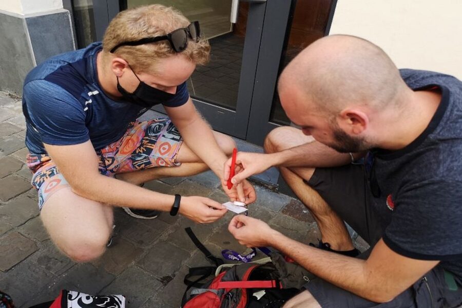 Brussels: Outdoor City Escape Game With Drinks - What you actually get: backpack, app, and 3 included drinks