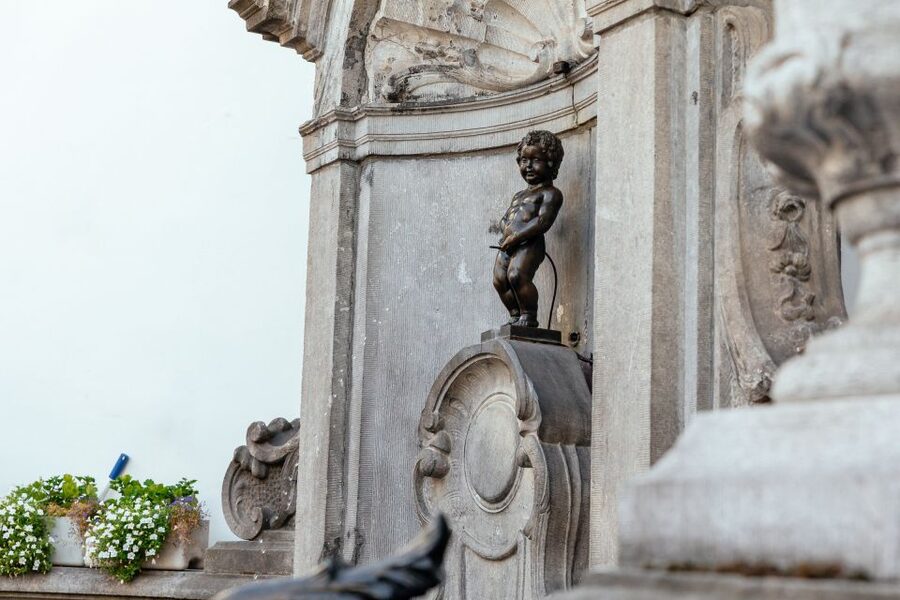 Brussels: Private Tour w/ Locals – Highlights & Hidden Gems - Walking logistics: 3 hours is short, so plan your comfort