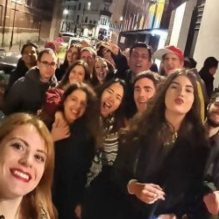 Brussels: Pub Crawl and Nightlife Party Experience - Safety, Bag Watching, and Staying Smart After the Tour