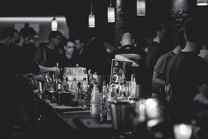 Brussels Pub Crawl Tour - Getting There: Bd Anspach 79 and the 8:00 pm Start