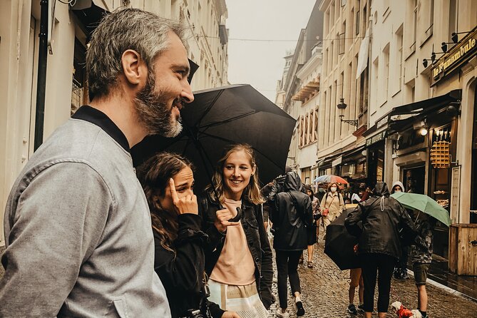 Brussels Walking and Tasting Tour (Beers,Chocolates&Fries/Waffle) - Manneken Pis: the city’s tiny symbol with a big backstory