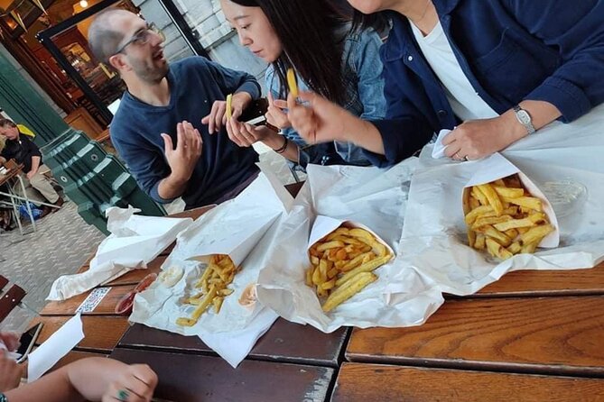 Brussels Walking and Tasting Tour (Beers,Chocolates&Fries/Waffle) - Guides and local storytelling: the real secret sauce
