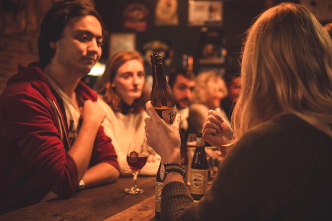Discover Brussels beer world with a chocolate pairing by a young local - Stop by stop: Walvis Cafe, BBP Dansaert, and the chocolate break