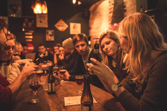 Discover Brussels beer world with a chocolate pairing by a young local - Pairing beer with cheese and chocolate: how to taste better