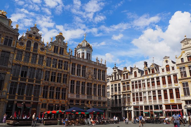 Discover Brussels while escaping the zombies! Escape game - Who This Escape Game Fits Best