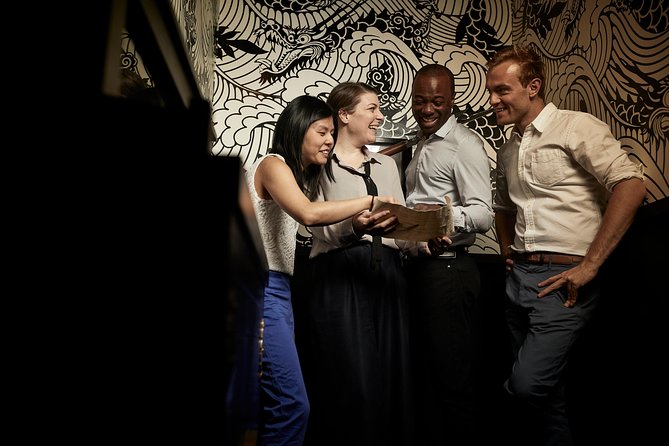 Escape Hunt Brussels, Escape Game - Your hour-by-hour flow from check-in to the team picture
