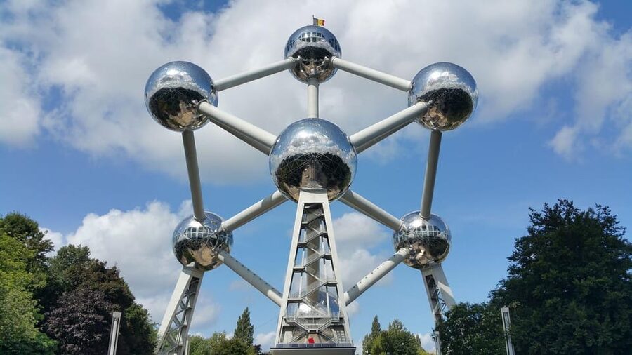 From Amsterdam: To Brussels - Travel as a VIP - Your day starts in Amsterdam: smooth pickup and the road reality