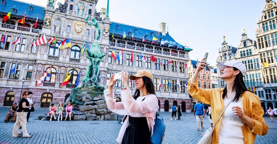 From Brussels: Guided Antwerp City Tour - UNESCO Antwerp Central: More Than a Pretty Train Station