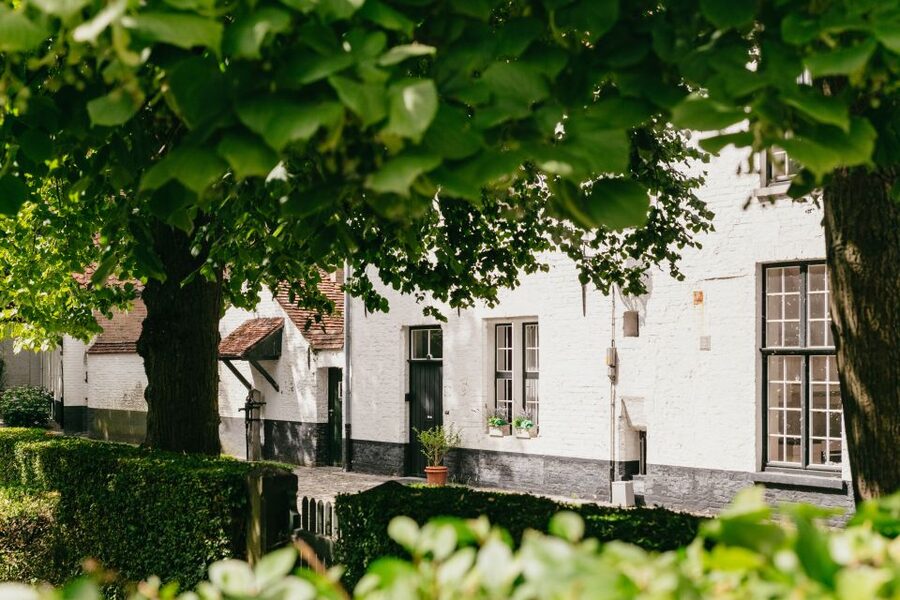 From Brussels: Guided Day Trip to Bruges and Ghent - Head to Ghent: the shift from Bruges romance to big-city personality