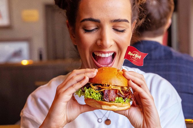 Hard Rock Cafe Brussels with Set Lunch or Dinner - Choosing Your Main: Acoustic vs Electric (and Kids’ Options)