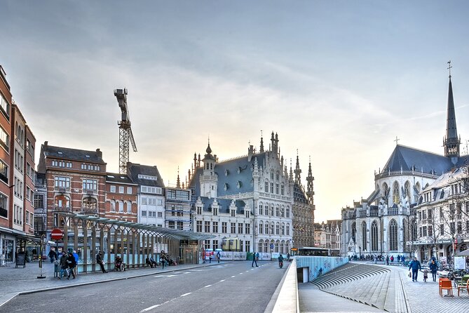 Leuven: City Walk with Audio Guide in 7 Languages on your Phone - How the Leuven phone audio walk really works