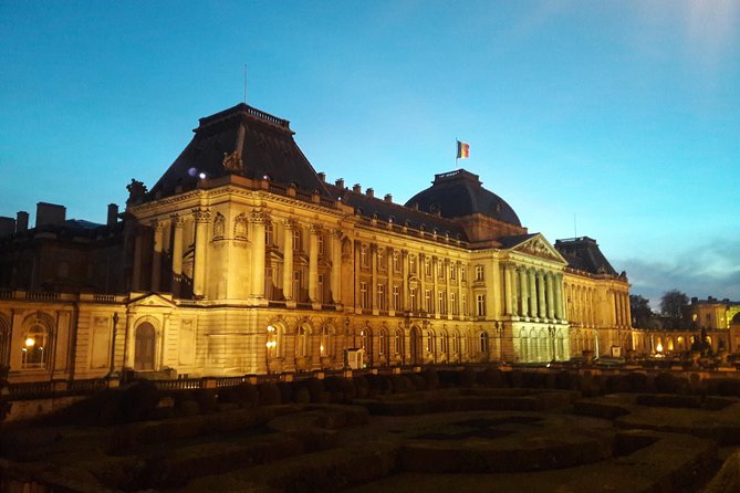 Lively Brussels Highlights Bike tour DUTCH - Grand Place in 5 minutes: gold, scale, and photo angles