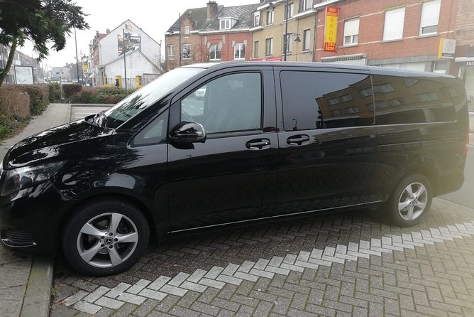 Luxury Minivan from Charleroi airport to the city of Brussels - Brussels Drop-Off at Any Address (Not Just a Central Stop)