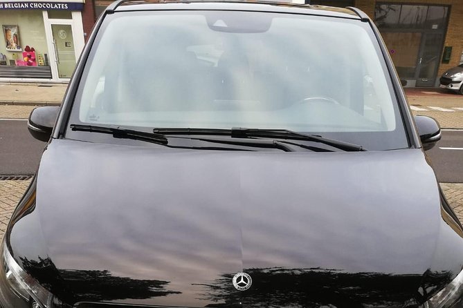 Luxury Minivan from Charleroi airport to the city of Brussels - Who This Transfer Fits Best