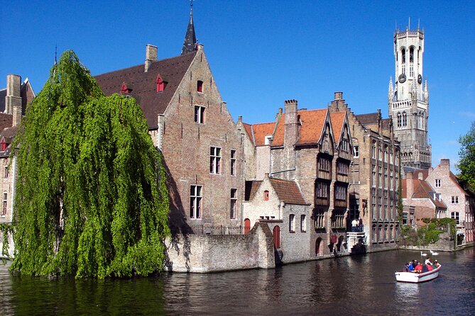 Private Arrival Transfer from Brussels Airport to Bruges with Business car - Price and value: how $174.10 per person makes sense here