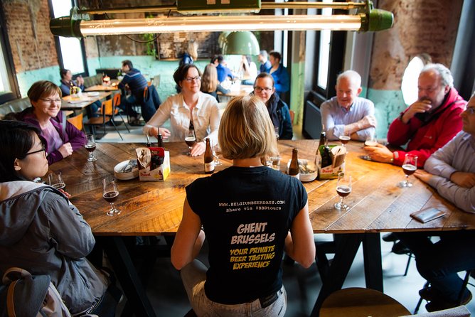 Private: Discover Brussels beer & breweries by a young local (incl. chocolate) - Bier Central Brussels: 300+ beers and a smart way to end the tour